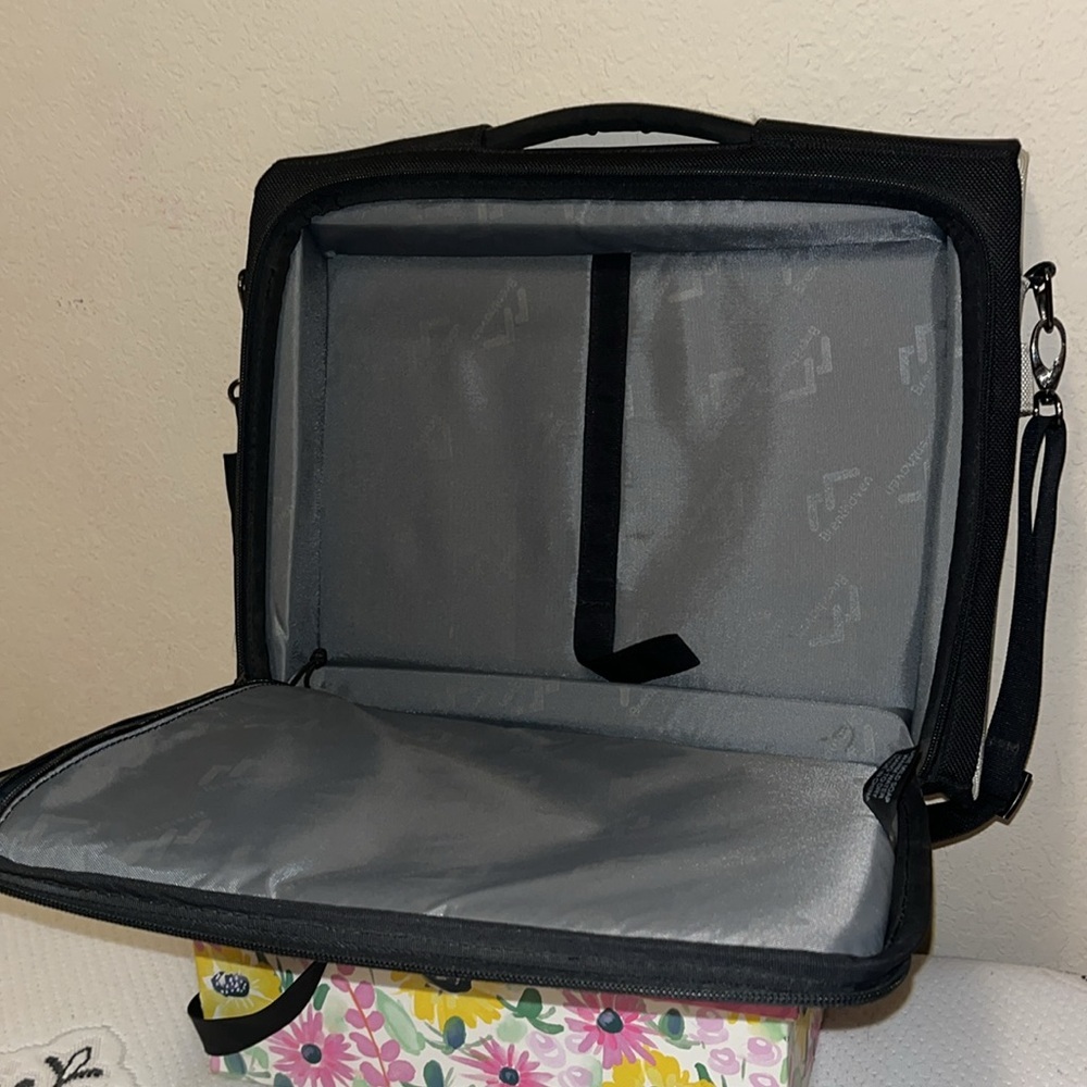Laptop bag - Picture 3 of 4